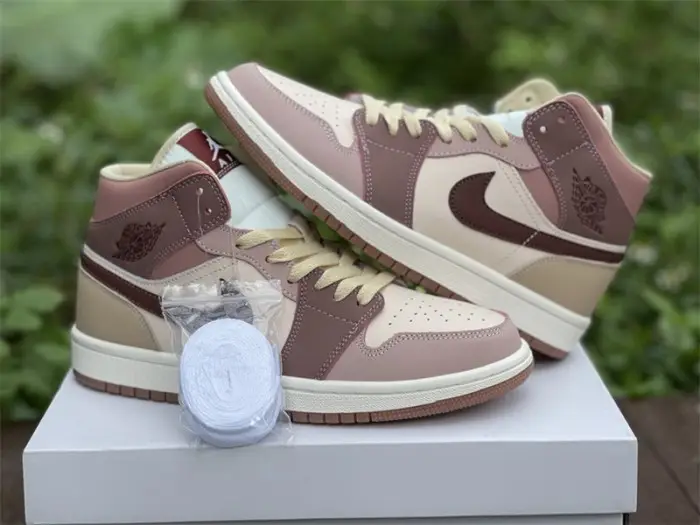 Authentic Air Jordan 1 Mid “Brown Pink” 