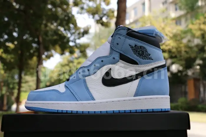 Authentic Air Jordan 1 High OG “University Blue” 