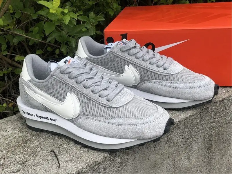 Authentic fragment Design x sacai x Nike LDV Waffle Grey 