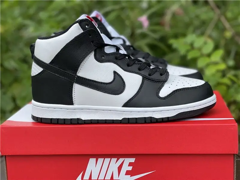Authentic Nike Dunk High Black White 