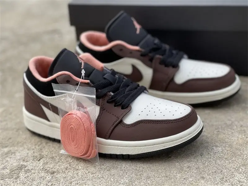 Authentic Air Jordan 1 Low “Mocha Brown” 