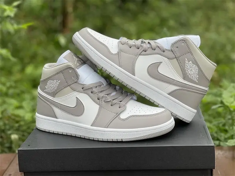 Authentic Air Jordan 1 Mid “Linen” 