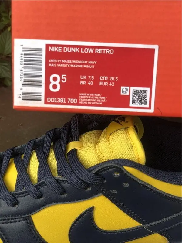 Authentic Nike Dunk Low Michigan 