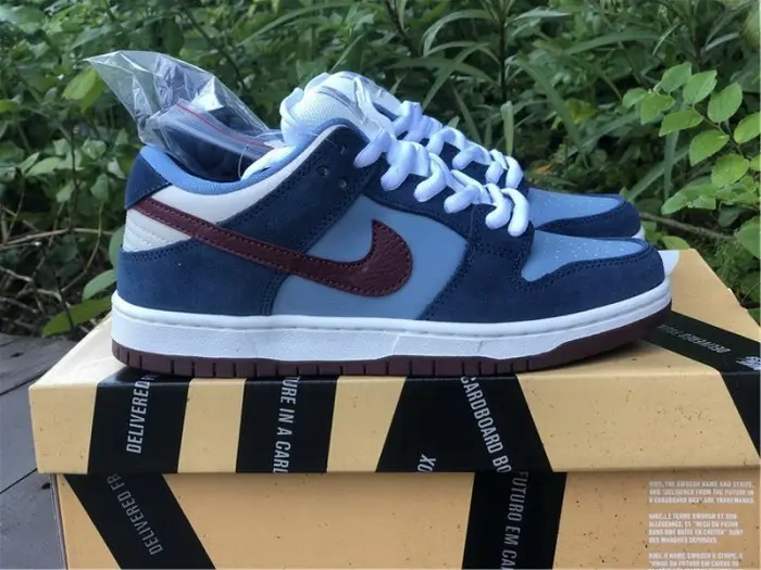 Authentic Nike Dunk SB Dunk Low x FTC Finally 20 Year CBABD399