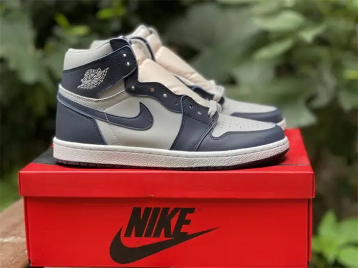 Authentic Air Jordan 1 High '85 “Georgetown” EFFF1647