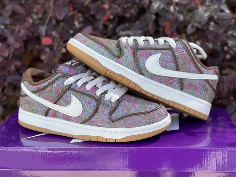 Authentic Nike SB Dunk Low Brown Paisley 