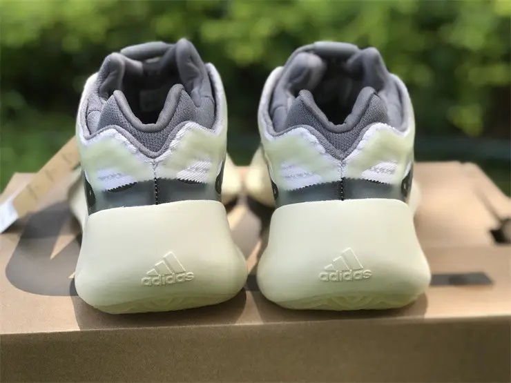 Authentic Yeezy 700 V3 “Fade Salt” 