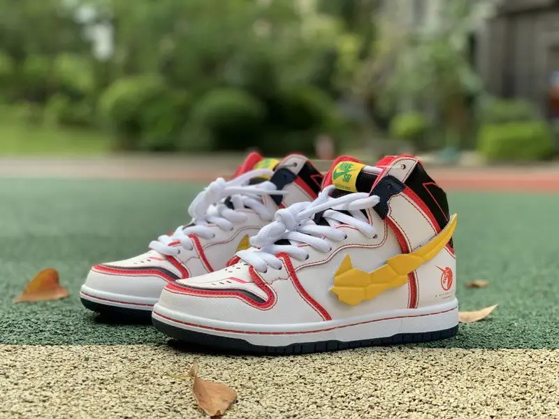 Authentic Gundam x Nike SB Dunk High 