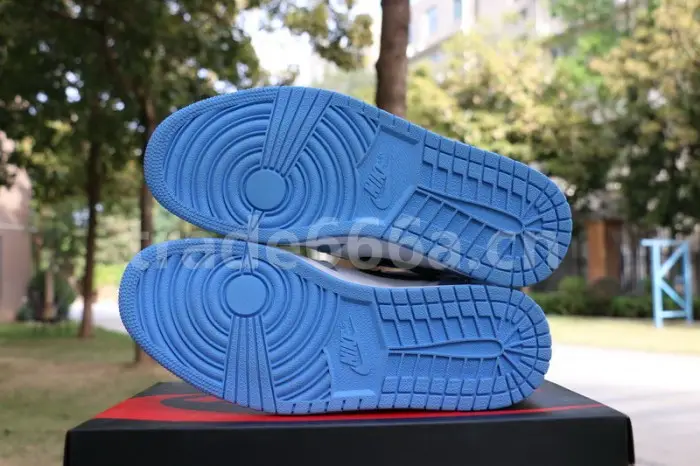 Authentic Air Jordan 1 High OG “University Blue” 