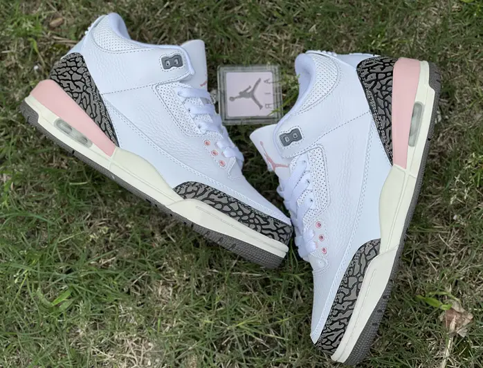 Authentic Air Jordan 3 “Atmosphere” Women Size 