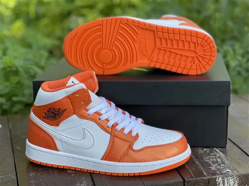 Authentic Air Jordan 1 Mid SE White Orange 