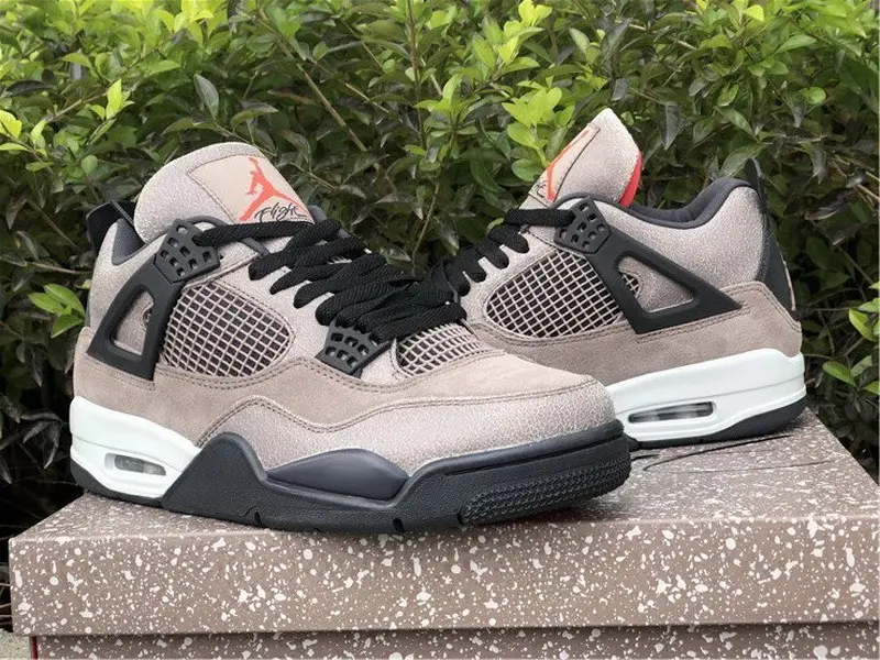Authentic Air Jordan 4 “Taupe Haze” 
