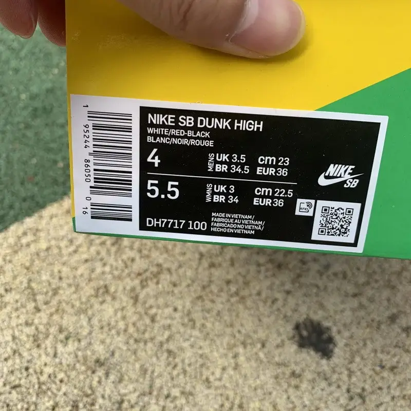 Authentic Gundam x Nike SB Dunk High 