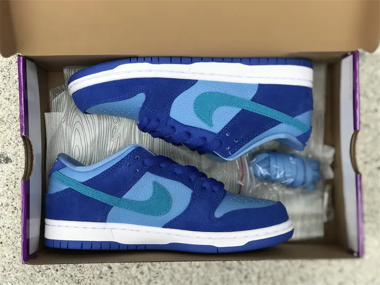 Authentic Nike SB Dunk Low “Blue Raspberry” 