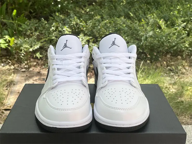 Authentic Air Jordan 1 Low Black White 