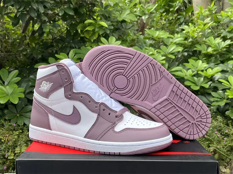 Authentic Air Jordan 1 High OG “Mauve” 