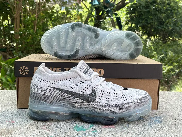 Authentic Nike Vapormax 2023 Flyknit Grey 
