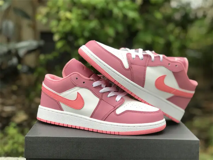 Authentic Air Jordan 1 Low Desert Berry 