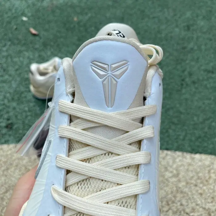 Authentic OW x Nike Kobe 5 