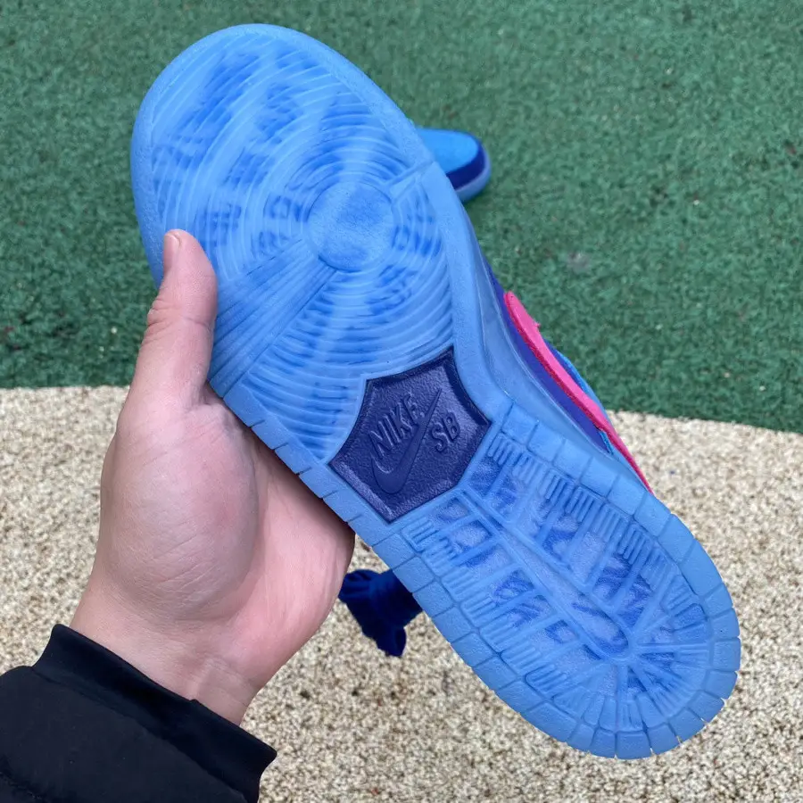 Authentic Run The Jewels x Nike SB Dunk Low 