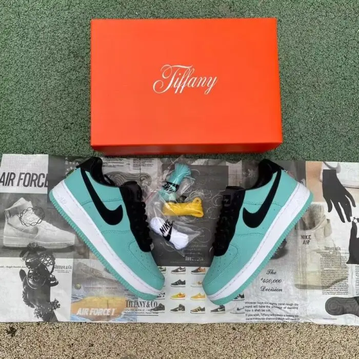 Authentic Tiffany & Co. x Nike Air Force 1 1837 “Tiffany Blue” BBE1417
