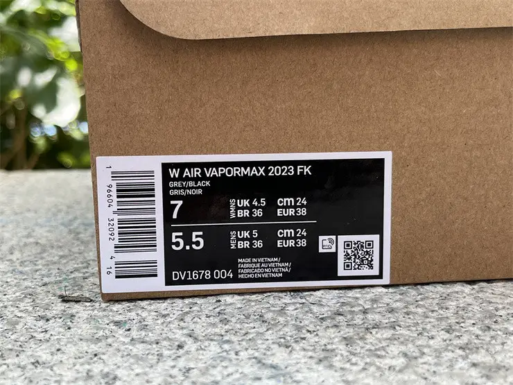 Authentic Nike Vapormax 2023 Flyknit Grey 