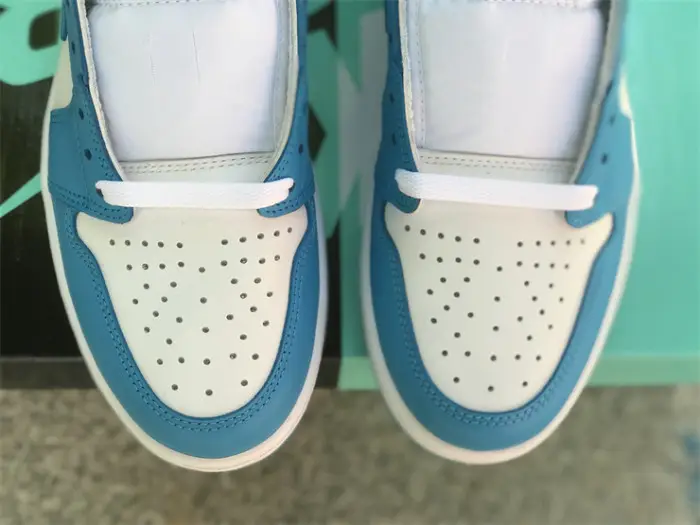 Authentic Nike SB x Air Jordan 1 Low “UNC” 