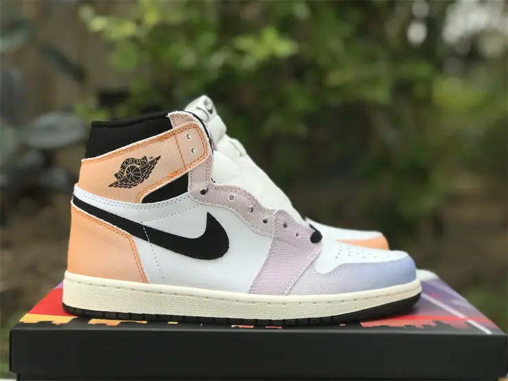 Authentic Air Jordan 1 High OG Skyline 