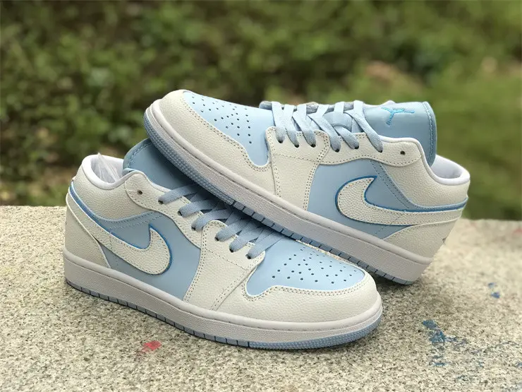 Authentic Air Jordan 1 Low“Ice Blue” 