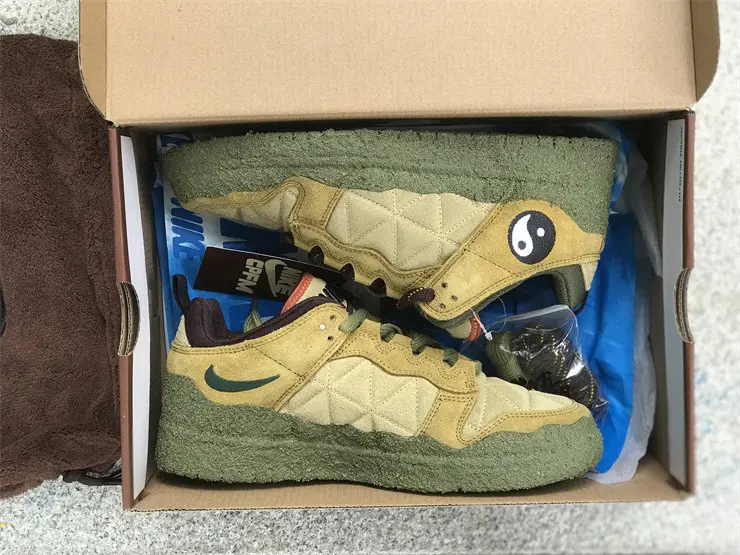 Authentic Cactus Plant Flea Market x Nike Dunk Low 
