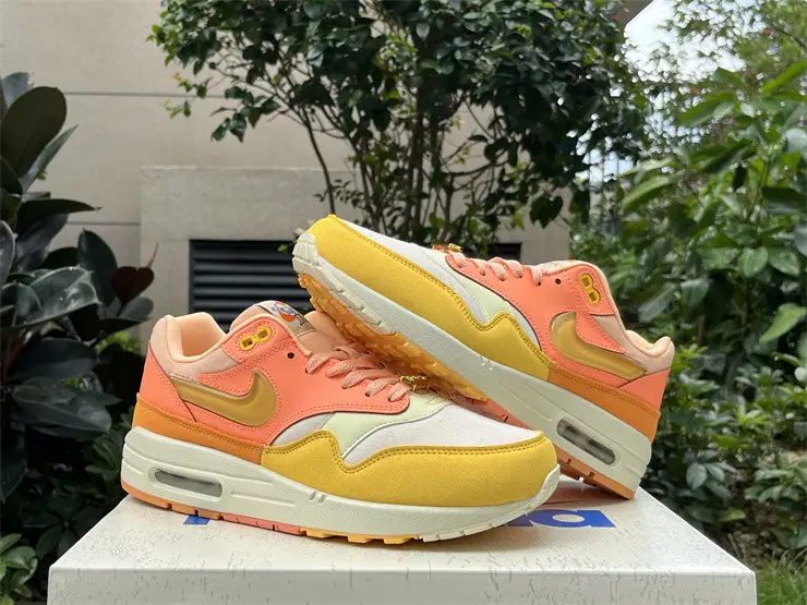 Authentic Nike Air Max 1 Puerto Rico “Orange Frost” 