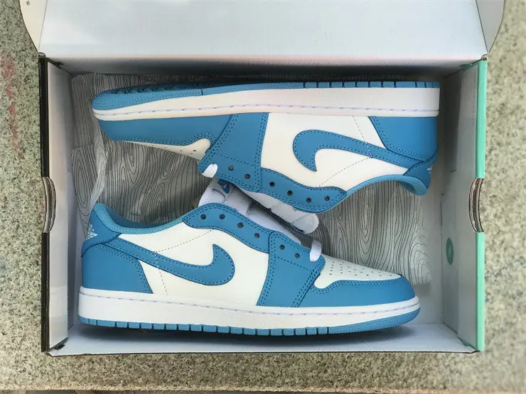Authentic Nike SB x Air Jordan 1 Low “UNC” 