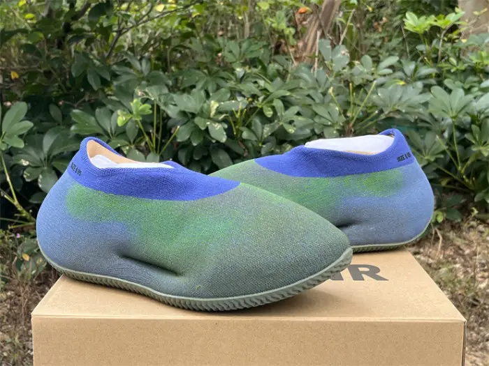Authentic Yeezy Knit Runner “Faded Azure” ADE1585