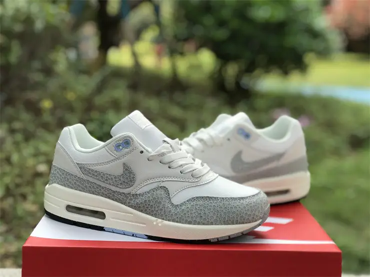 Authentic Nike Air Max 1 Safari “Summit White” 