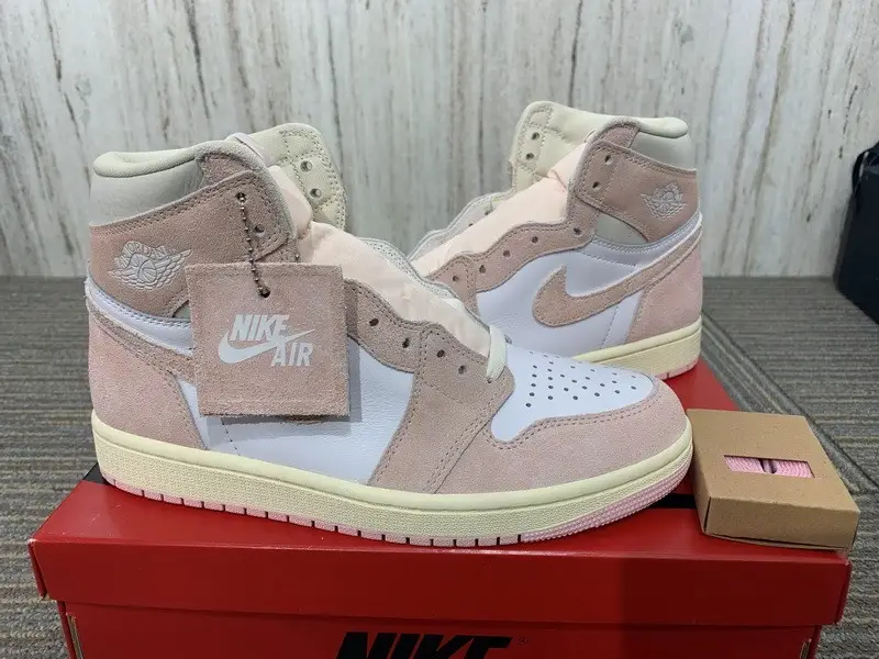 Authentic Air Jordan 1 High OG “Washed Pink” Women Shoes 