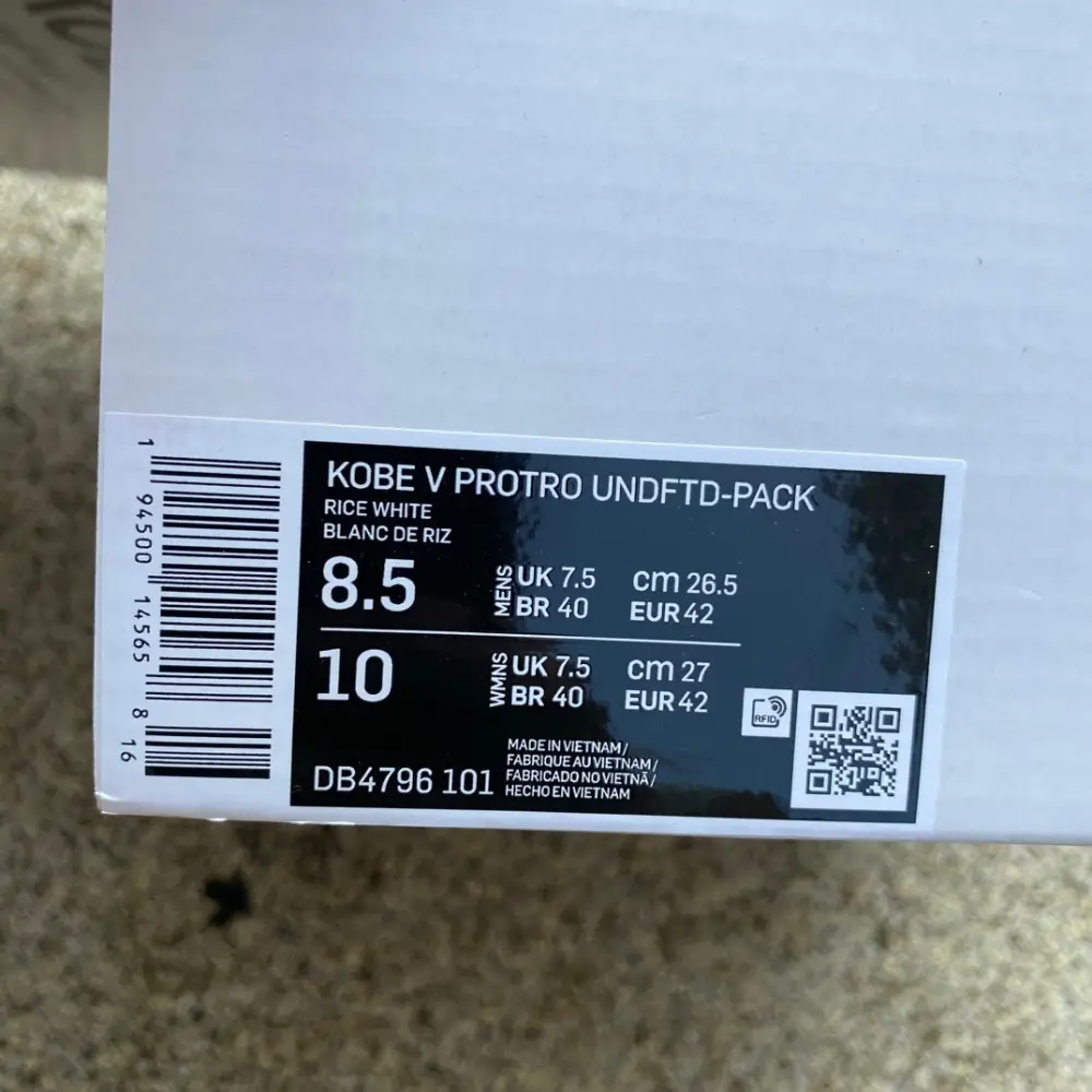Authentic OW x Nike Kobe 5 
