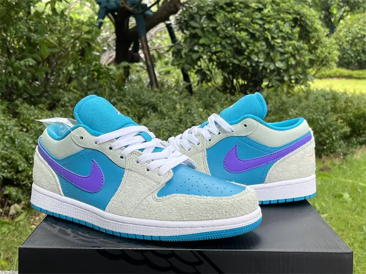 Authentic Air Jordan 1 Low “Aquatone” 