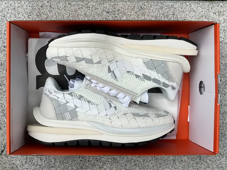 Authentic Sacai x Nike Woven White 