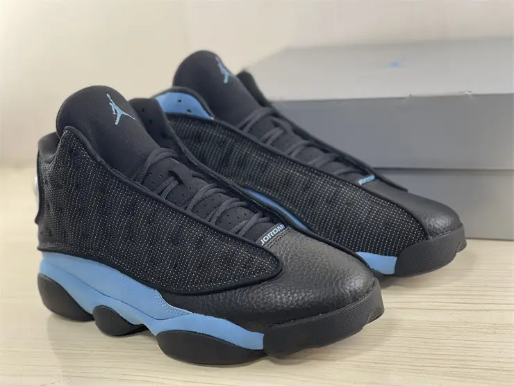 Authentic Air Jordan 13 UNC 