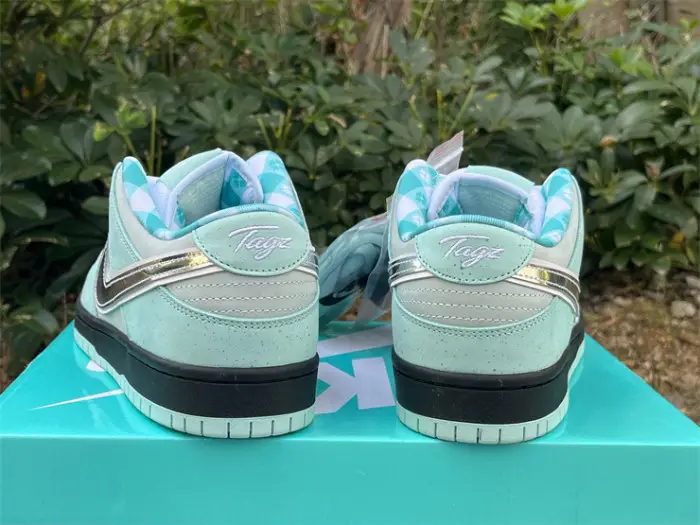 Authentic Concepts x TIFFANY CO. x Nike SB Dunk Low 