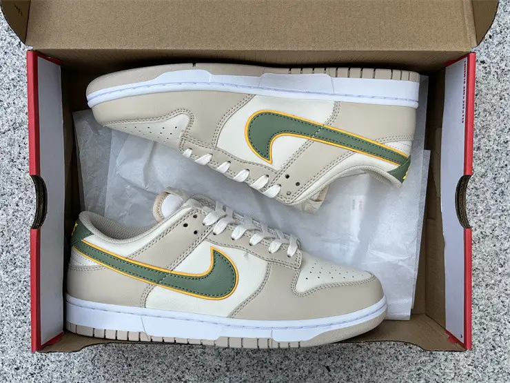Authentic Nike Dunk Low Light Tan 