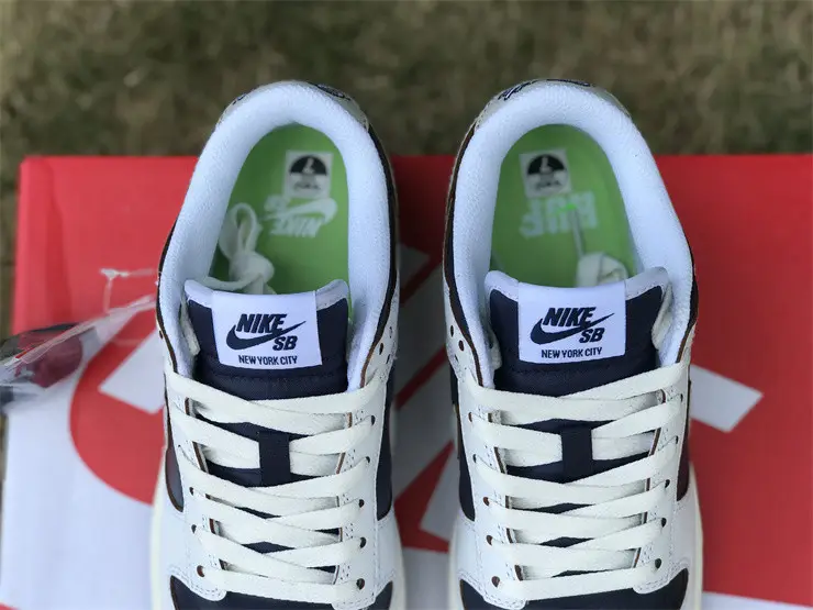 Authentic HUF x Nike SB Dunk Low “NYC” 