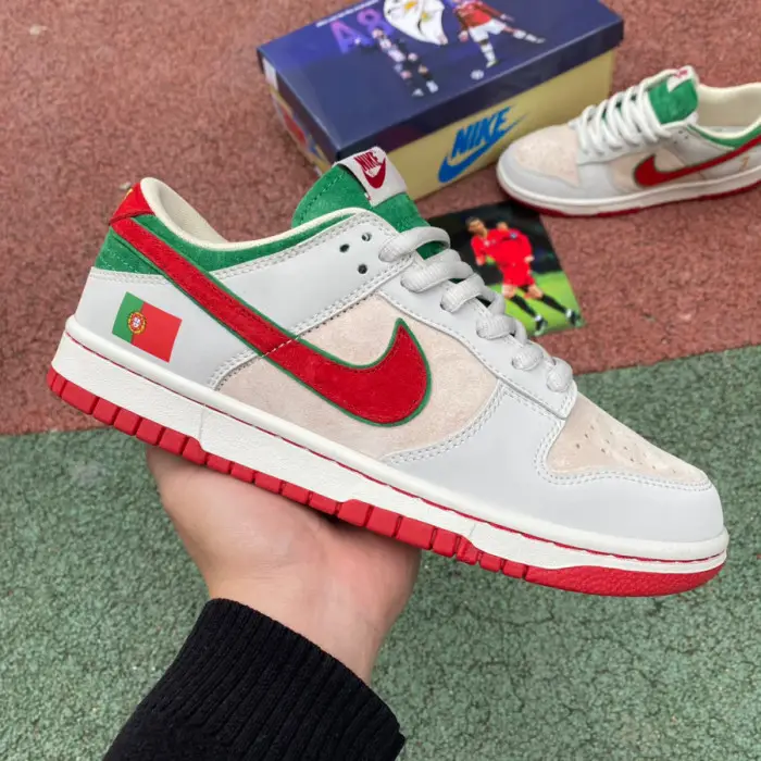 Authentic Nike SB Dunk Low FIFA World Cup Qatar 2022 ADE12