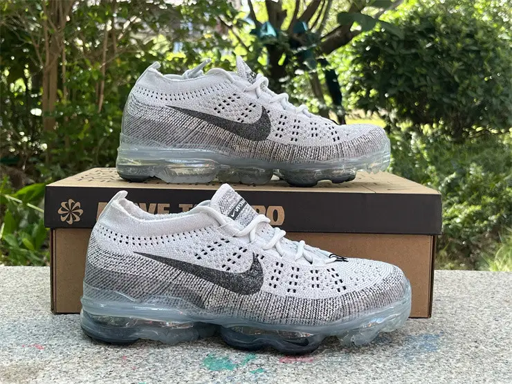 Authentic Nike Vapormax 2023 Flyknit Grey 