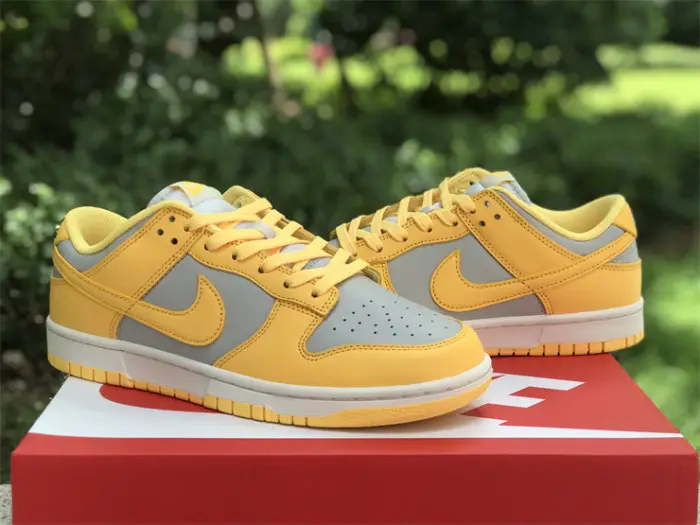 Authentic Nike Dunk Low “Citron Pulse” CBCF403