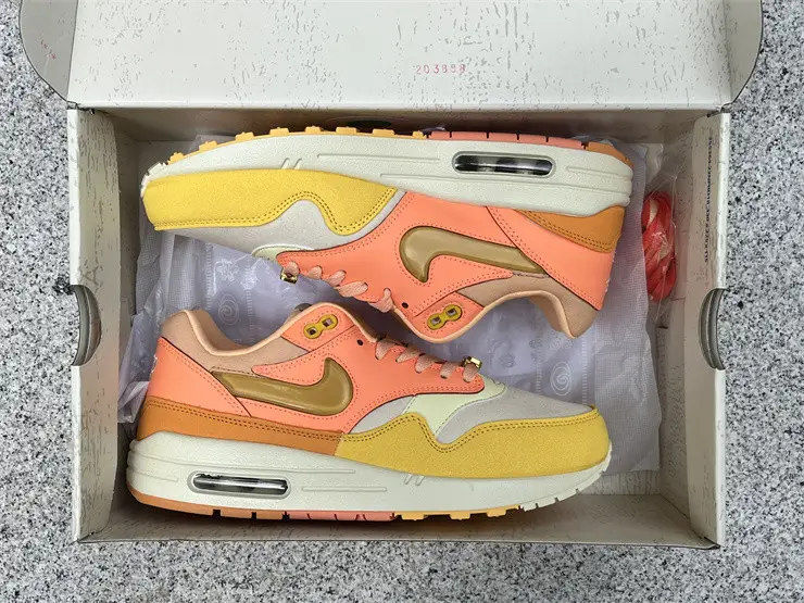 Authentic Nike Air Max 1 Puerto Rico “Orange Frost” 