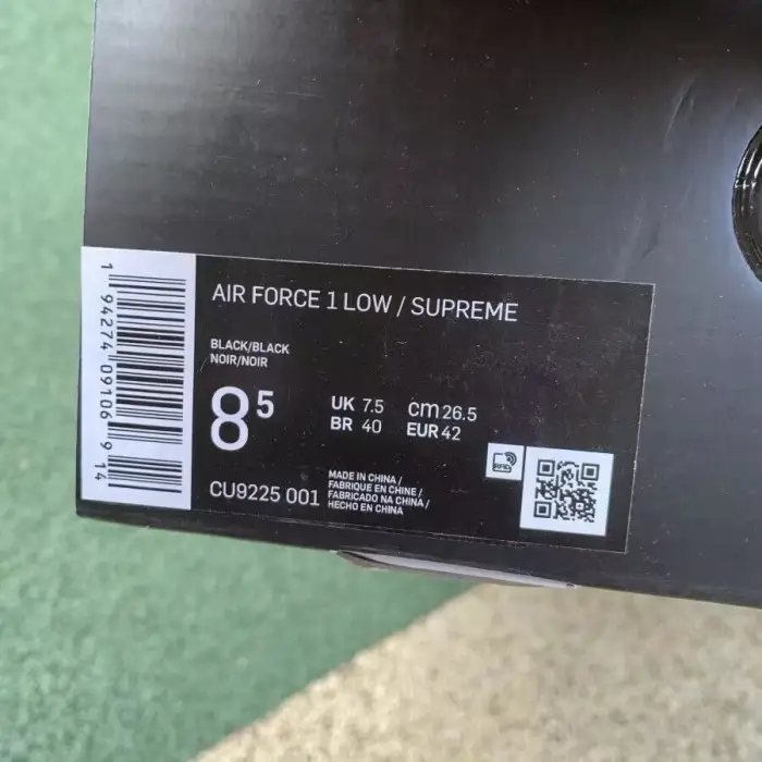 Authentic Supreme x Nike Air Force 1 Low Black AAAF2653