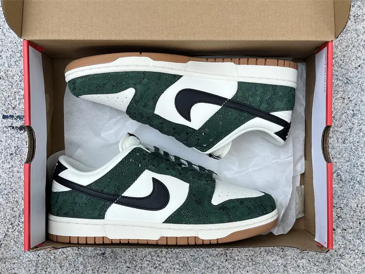 Authentic Nike Dunk Low “SKU” 