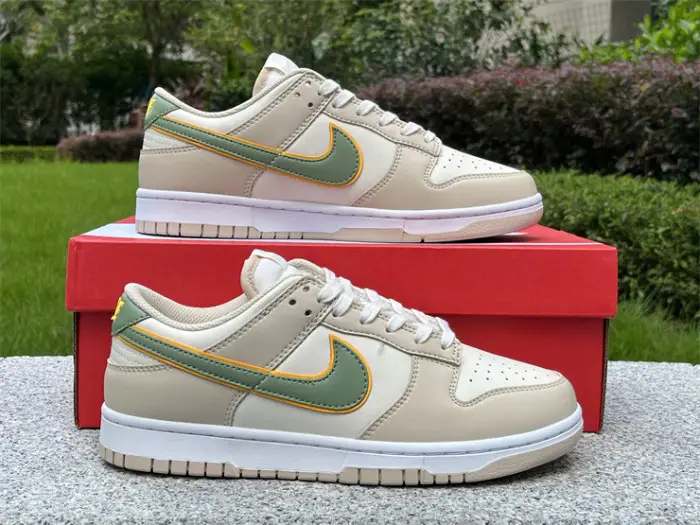 Authentic Nike Dunk Low Light Tan 