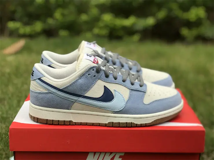 Authentic Nike Dunk Low SE 85 Blue 